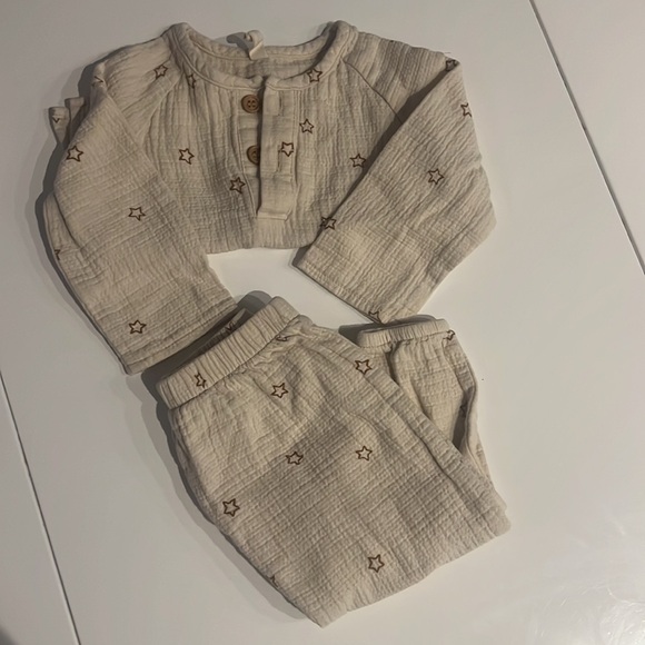 Quincy Mae never worn outfit 3-6 month - Picture 4 of 4